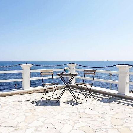 Casa Viky Hotel Бари Екстериор снимка