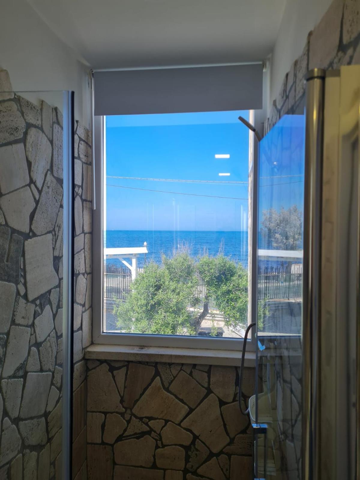 Casa Viky Hotel Бари Екстериор снимка