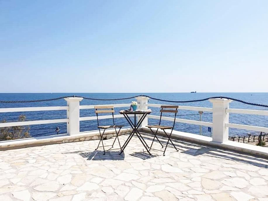 Casa Viky Hotel Бари Екстериор снимка
