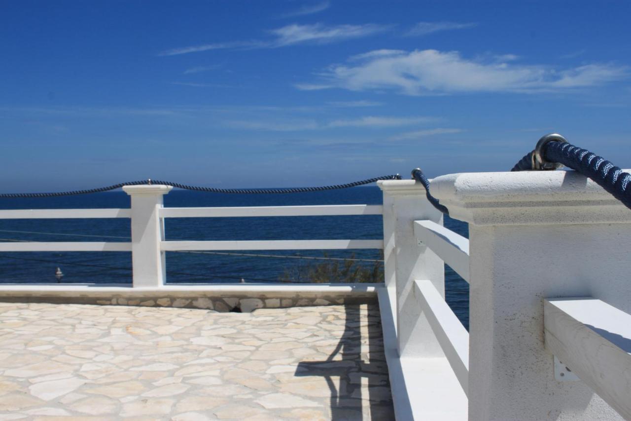 Casa Viky Hotel Бари Екстериор снимка